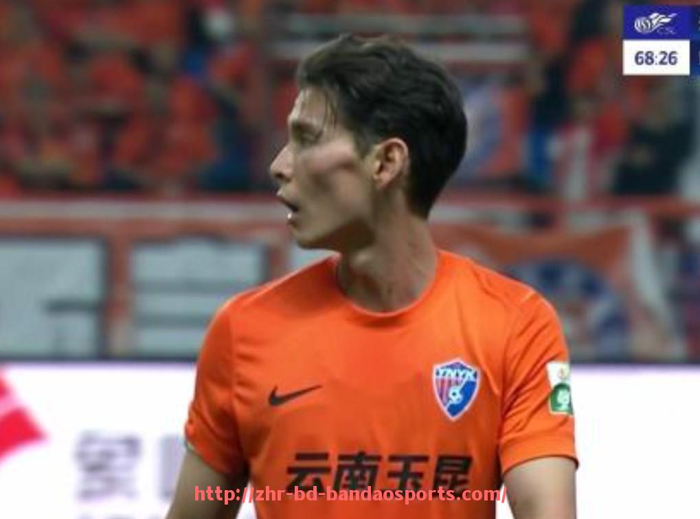 半岛体育-法甲赛季数据分析：多维度揭示球队整体表现波动